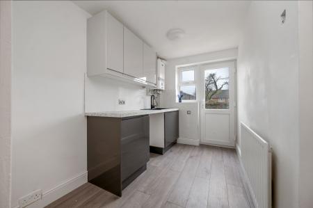 5 bedroom Detached house for sale in Sutherland Way, Stamford, PE9