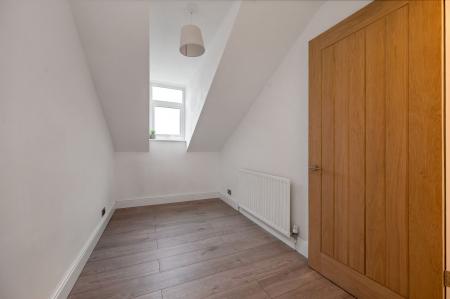 5 bedroom Detached house for sale in Sutherland Way, Stamford, PE9