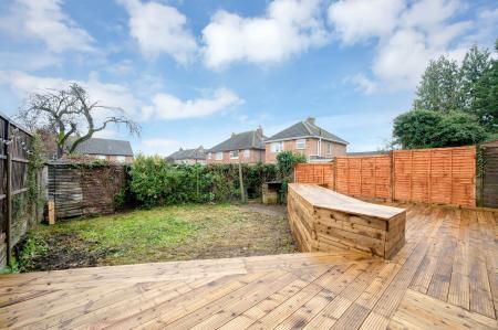 5 bedroom Detached house for sale in Sutherland Way, Stamford, PE9