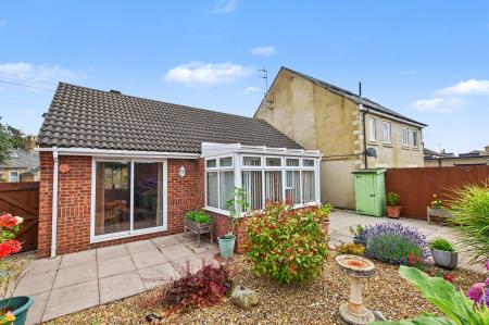 2 bedroom Detached bungalow for sale in Foundry Road, Stamford, PE9