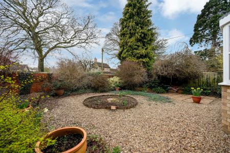 3 bedroom Detached bungalow for sale in Rosamundi, Little Casterton