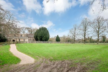 3 bedroom Detached bungalow for sale in Little Casterton, Stamford, PE9