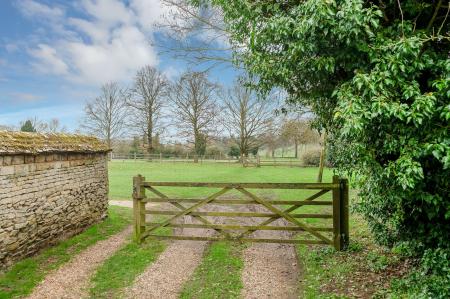 3 bedroom Detached bungalow for sale in Little Casterton, Stamford, PE9