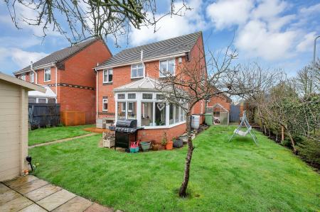 4 bedroom Detached house for sale in Primrose Way, Stamford, PE9