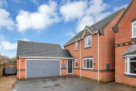 Primrose Way, Stamford, PE9