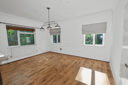 4 bedroom Detached house for sale in Cherryholt Road, Stamford, PE9