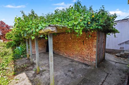 4 bedroom Detached house for sale in Cherryholt Road, Stamford, PE9