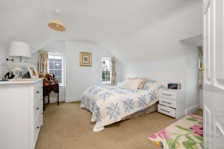 3 bedroom Detached house for sale in Main Road, Tallington, PE9