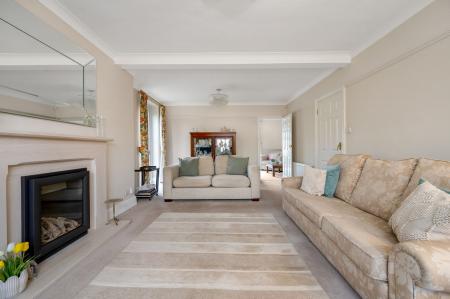 3 bedroom Detached house for sale in Main Road, Tallington, PE9