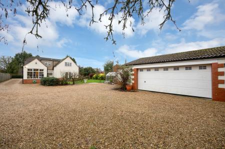 3 bedroom Detached house for sale in Main Road, Tallington, PE9