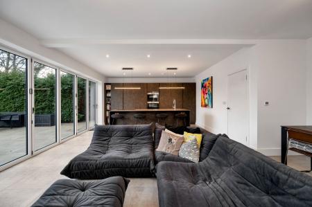 4 bedroom Detached house for sale in Old Great North Road, Stibbington, PE8