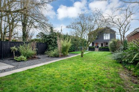 4 bedroom Detached house for sale in Old Great North Road, Stibbington, PE8