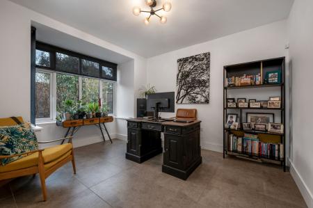 4 bedroom Detached house for sale in Old Great North Road, Stibbington, PE8