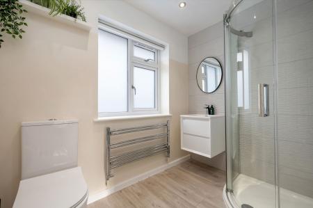 4 bedroom Detached house for sale in Stirling Road, Stamford, PE9