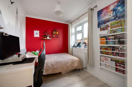 4 bedroom Detached house for sale in Stirling Road, Stamford, PE9