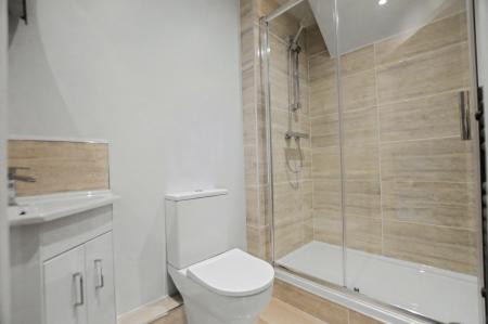 4 bedroom Town house for sale in Woodbridge Mews, Stamford, PE9