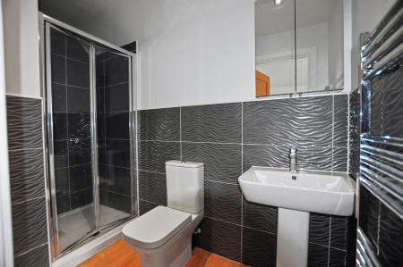 4 bedroom Town house for sale in Woodbridge Mews, Stamford, PE9