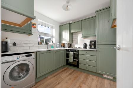 2 bedroom Terraced bungalow for sale in Christ Church Close, Stamford, PE9