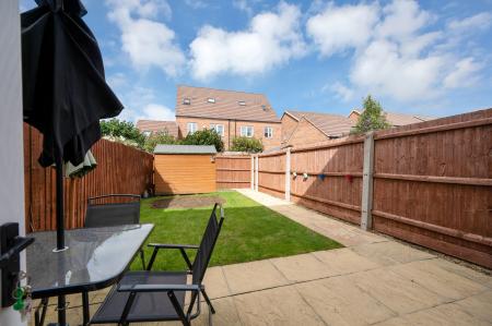 2 bedroom Terraced House for sale in Groves Crescent, Stamford, PE9