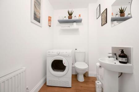 2 bedroom Terraced House for sale in Groves Crescent, Stamford, PE9