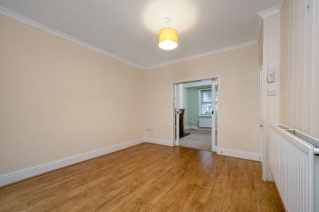 2 bedroom Terraced House for sale in New Cross Road, Stamford, PE9