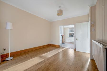 2 bedroom Terraced House for sale in New Cross Road, Stamford, PE9