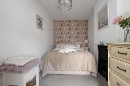 2 bedroom Terraced House for sale in Ryhall Road, Stamford, PE9