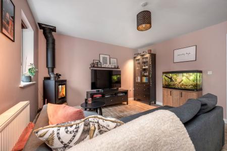 3 bedroom Semi-detached house for sale in Ross Drive, Stamford, PE9