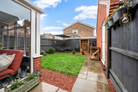 3 bedroom Semi-detached house for sale in Ross Drive, Stamford, PE9