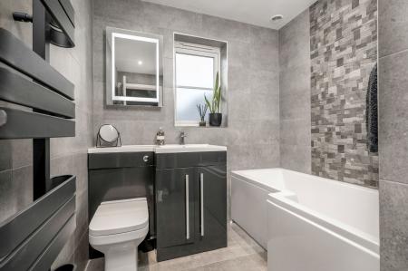 3 bedroom Semi-detached house for sale in Ross Drive, Stamford, PE9