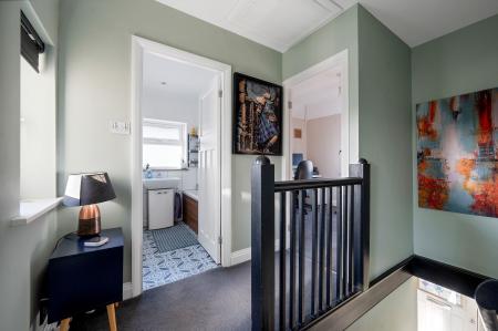 3 bedroom Semi-detached house for sale in Drift Avenue, Stamford, PE9