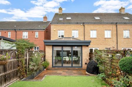 3 bedroom Terraced House for sale in Little Casterton Road, Stamford, PE9