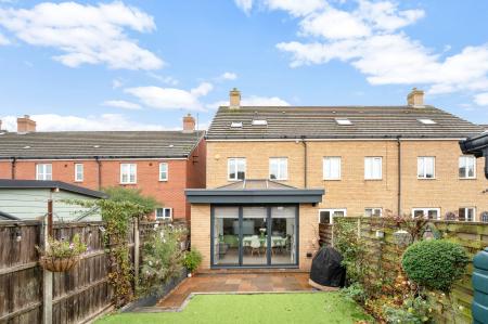 3 bedroom Terraced House for sale in Little Casterton Road, Stamford, PE9