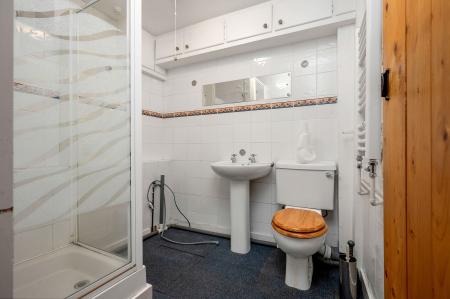 3 bedroom Terraced House for sale in St. Leonards Street, Stamford, PE9