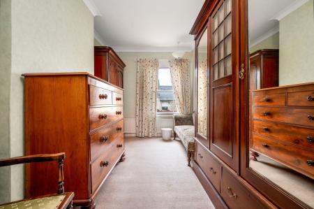 3 bedroom Terraced House for sale in St. Leonards Street, Stamford, PE9