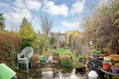 3 bedroom Terraced House for sale in St. Leonards Street, Stamford, PE9