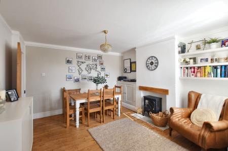 3 bedroom Terraced House for sale in Conduit Road, Stamford, PE9