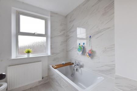 3 bedroom Terraced House for sale in Conduit Road, Stamford, PE9