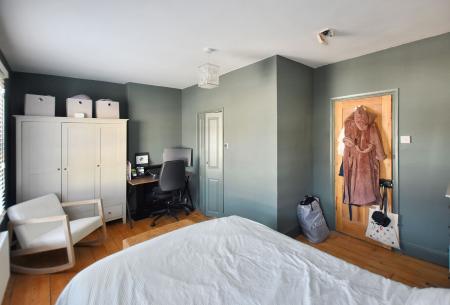 3 bedroom Terraced House for sale in Conduit Road, Stamford, PE9