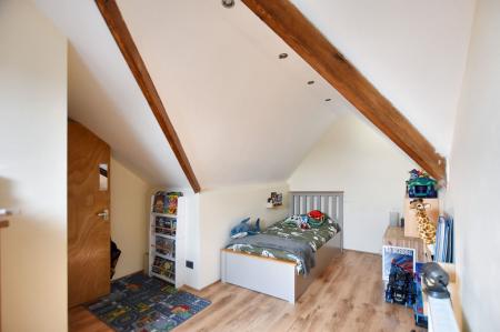 3 bedroom Terraced House for sale in Conduit Road, Stamford, PE9