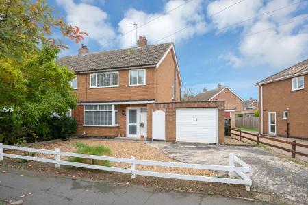 Lonsdale Road, Stamford, PE9