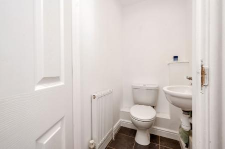 3 bedroom Semi-detached house for sale in Braemar Close, Stamford, PE9