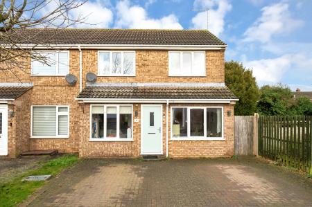 Braemar Close, Stamford, PE9