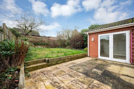 4 bedroom Detached house for sale in Woodhead Close, Stamford, PE9