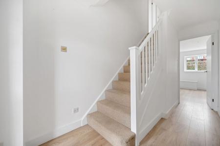 4 bedroom Detached house for sale in Woodhead Close, Stamford, PE9