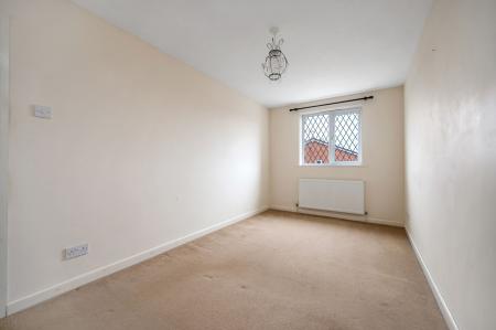 4 bedroom Detached house for sale in Woodhead Close, Stamford, PE9