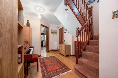 4 bedroom Semi-detached house for sale in Highgate Green, Elton, PE8