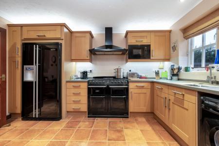 4 bedroom Semi-detached house for sale in Highgate Green, Elton, PE8