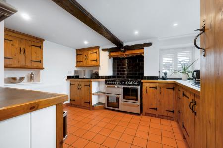 3 bedroom Detached house for sale in Denford Road, Ringstead, NN14