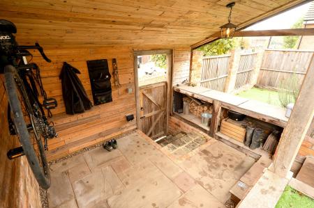 3 bedroom Detached house for sale in Denford Road, Ringstead, NN14